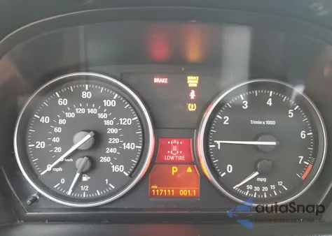 2014 BMW X1 xDrive28I z USA, uszkodzony, nr VIN WBAVL1C54EVY14623